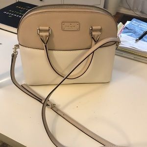 Medium kate spade bag w/ detachable strap